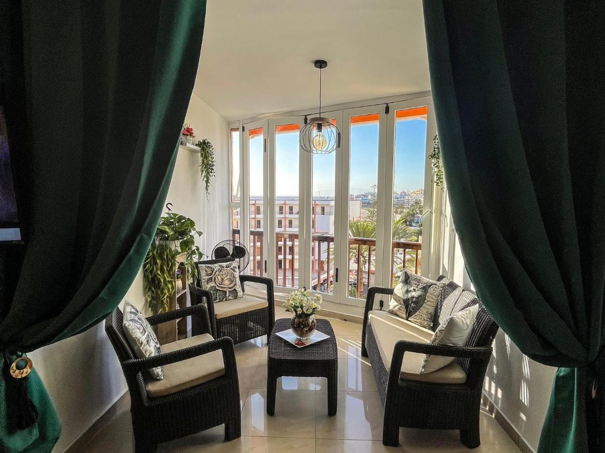 Luxory Dreamy Sunset, Seafront, Direct Access To The Promenade,Wifi,Pool,Free Parking Leilighet Los Cristianos  Eksteriør bilde