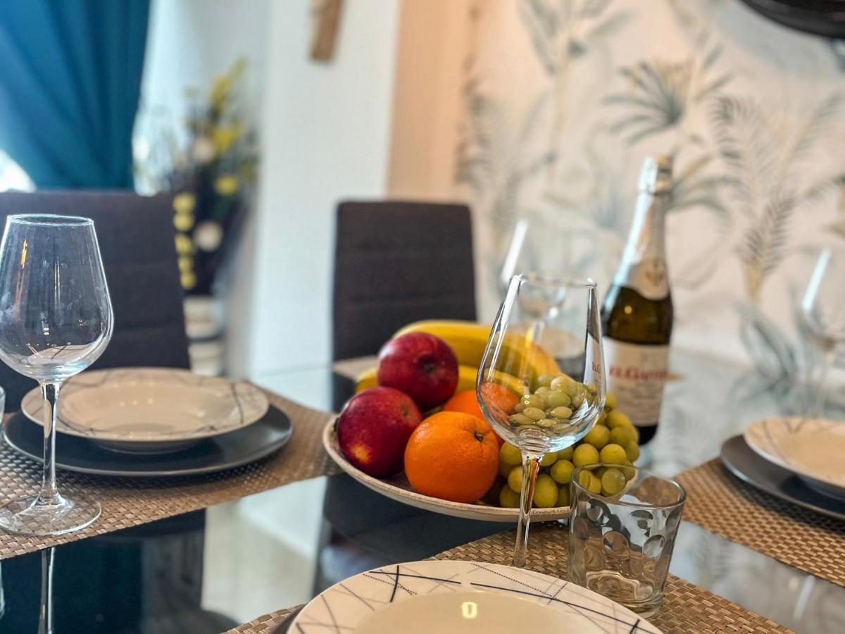Luxory Dreamy Sunset, Seafront, Direct Access To The Promenade,Wifi,Pool,Free Parking Leilighet Los Cristianos  Eksteriør bilde