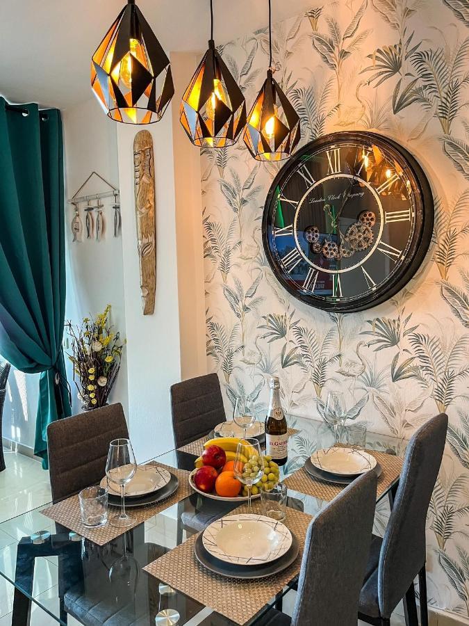 Luxory Dreamy Sunset, Seafront, Direct Access To The Promenade,Wifi,Pool,Free Parking Leilighet Los Cristianos  Eksteriør bilde