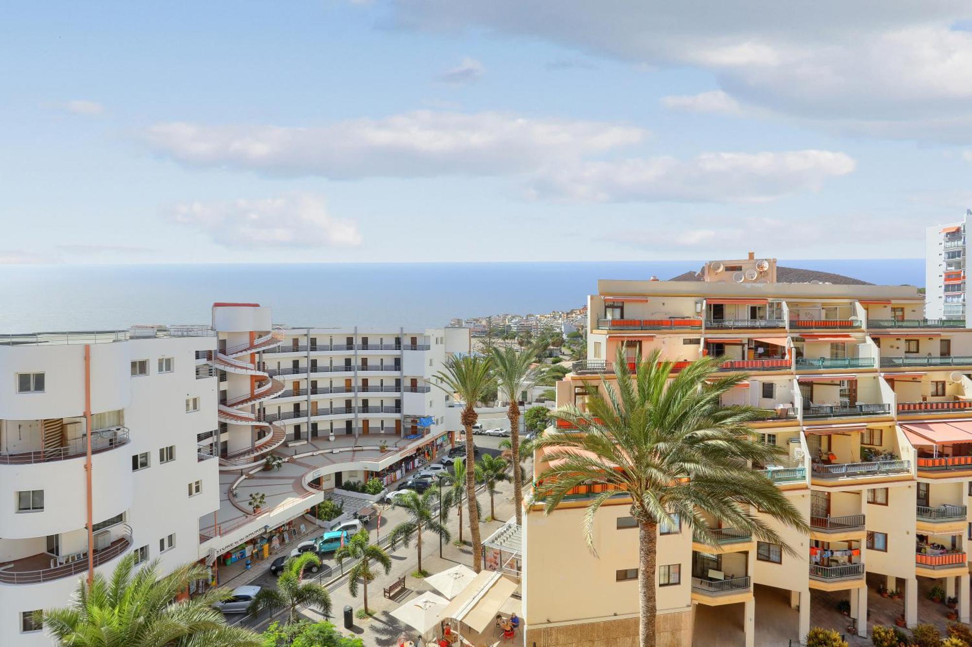 Luxory Dreamy Sunset, Seafront, Direct Access To The Promenade,Wifi,Pool,Free Parking Leilighet Los Cristianos  Eksteriør bilde