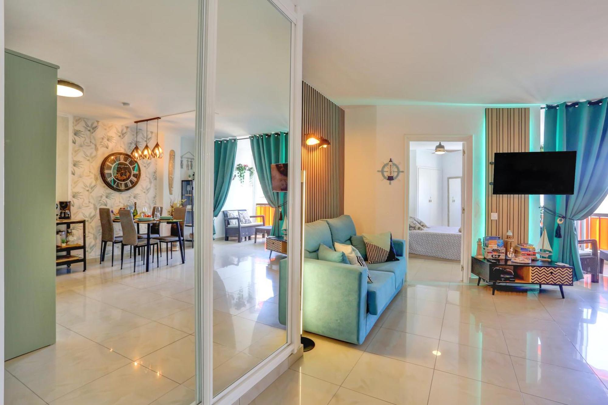 Luxory Dreamy Sunset, Seafront, Direct Access To The Promenade,Wifi,Pool,Free Parking Leilighet Los Cristianos  Eksteriør bilde